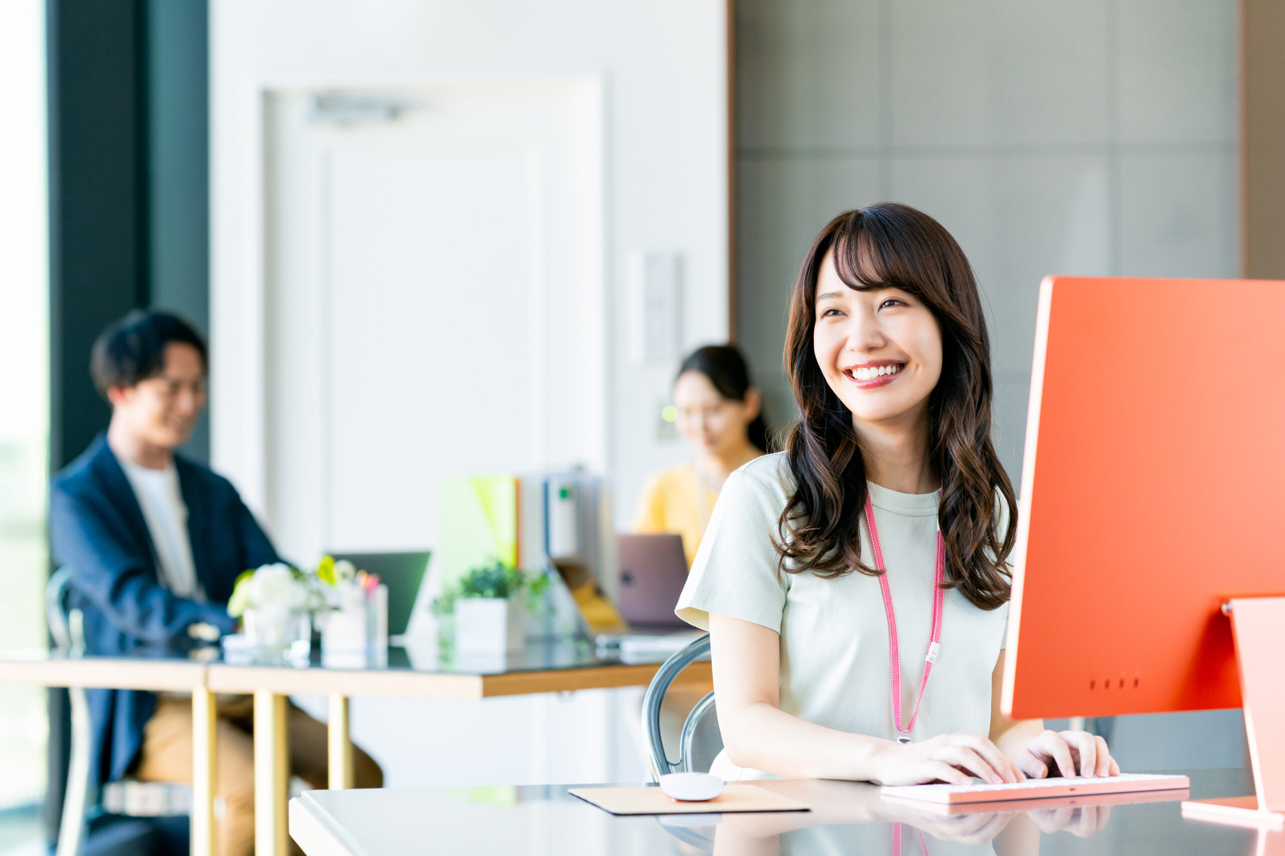 サーバー構築・保守スキルを活かせるWEBデザイナー募集！